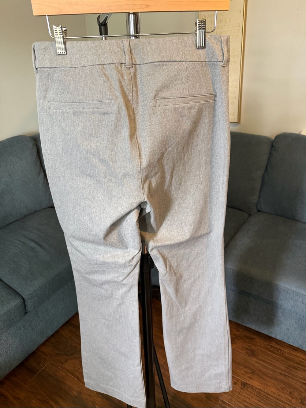 Old Navy Light Gray Women's Dress Trousers - Pixie Flare - Picture 3 of 4